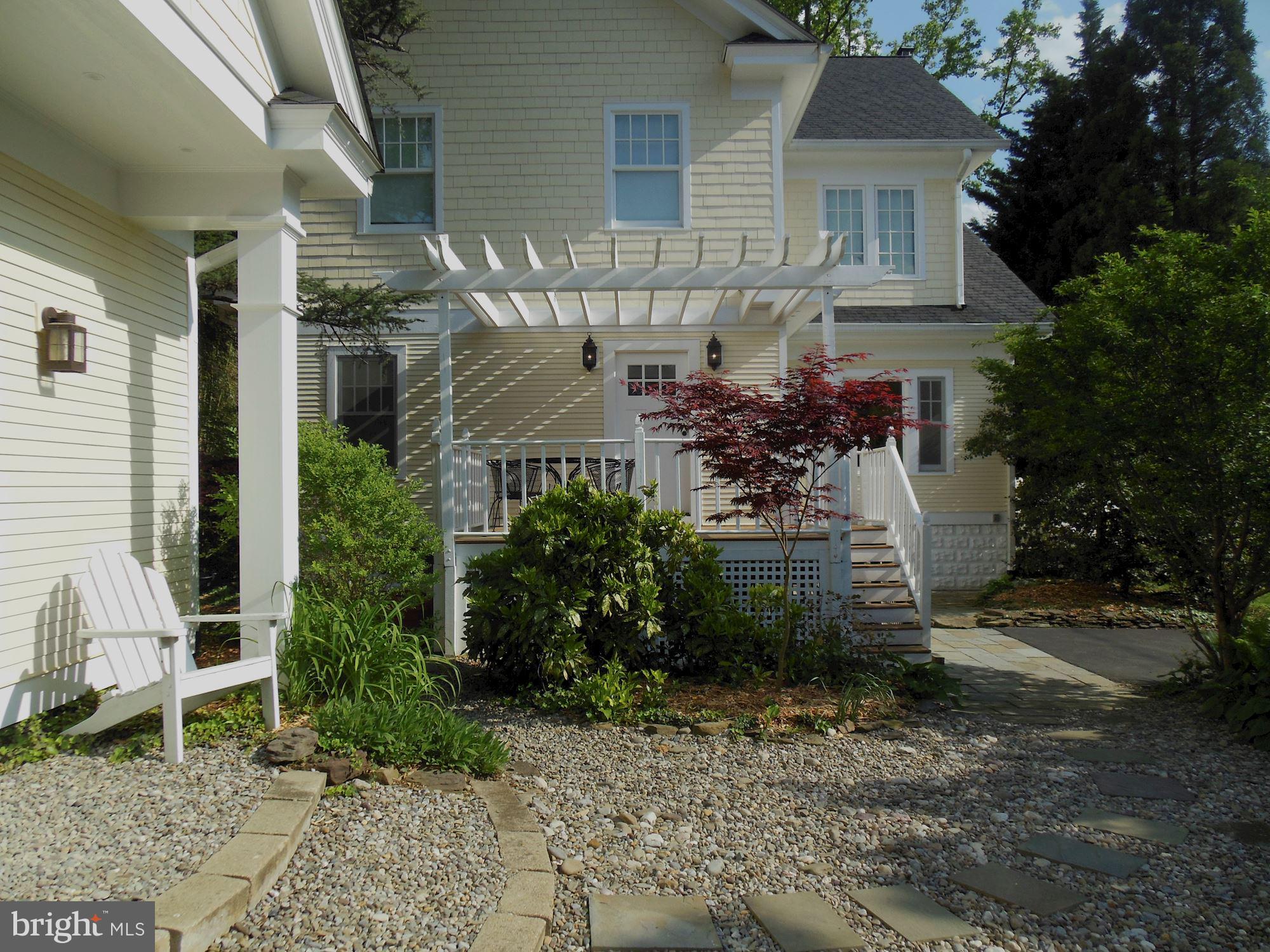 1213 Buchanan Street McLean, VA 22101 - Photo 27 of 30 a view of a house with yard and sitting area