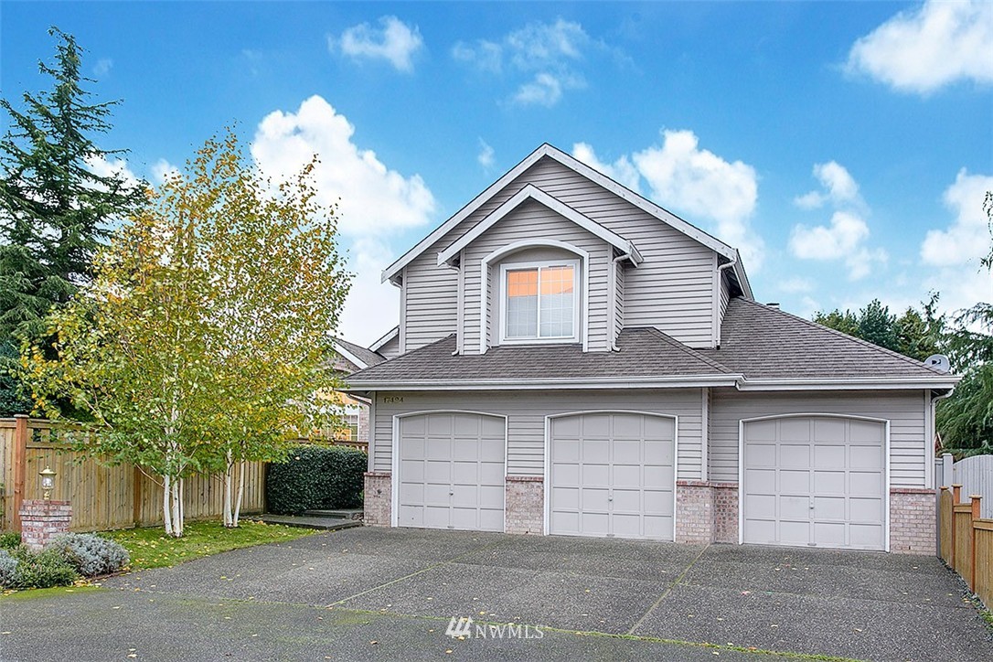 17424 Gravenstein Road Bothell, WA 98012 - Photo 1 of 23