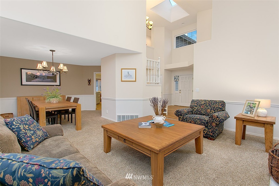 17424 Gravenstein Road Bothell, WA 98012 - Photo 6 of 23