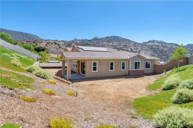 $1,728,990 | 6532 Canyon Oaks Drive, Simi Valley, CA 93063