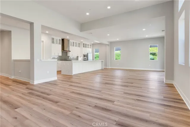 $1,728,990 | 6532 Canyon Oaks Drive, Simi Valley, CA 93063