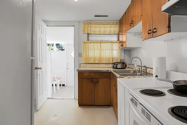 $195,000 | 174 Roosevelt Drive, St. Stephen, SC 29479