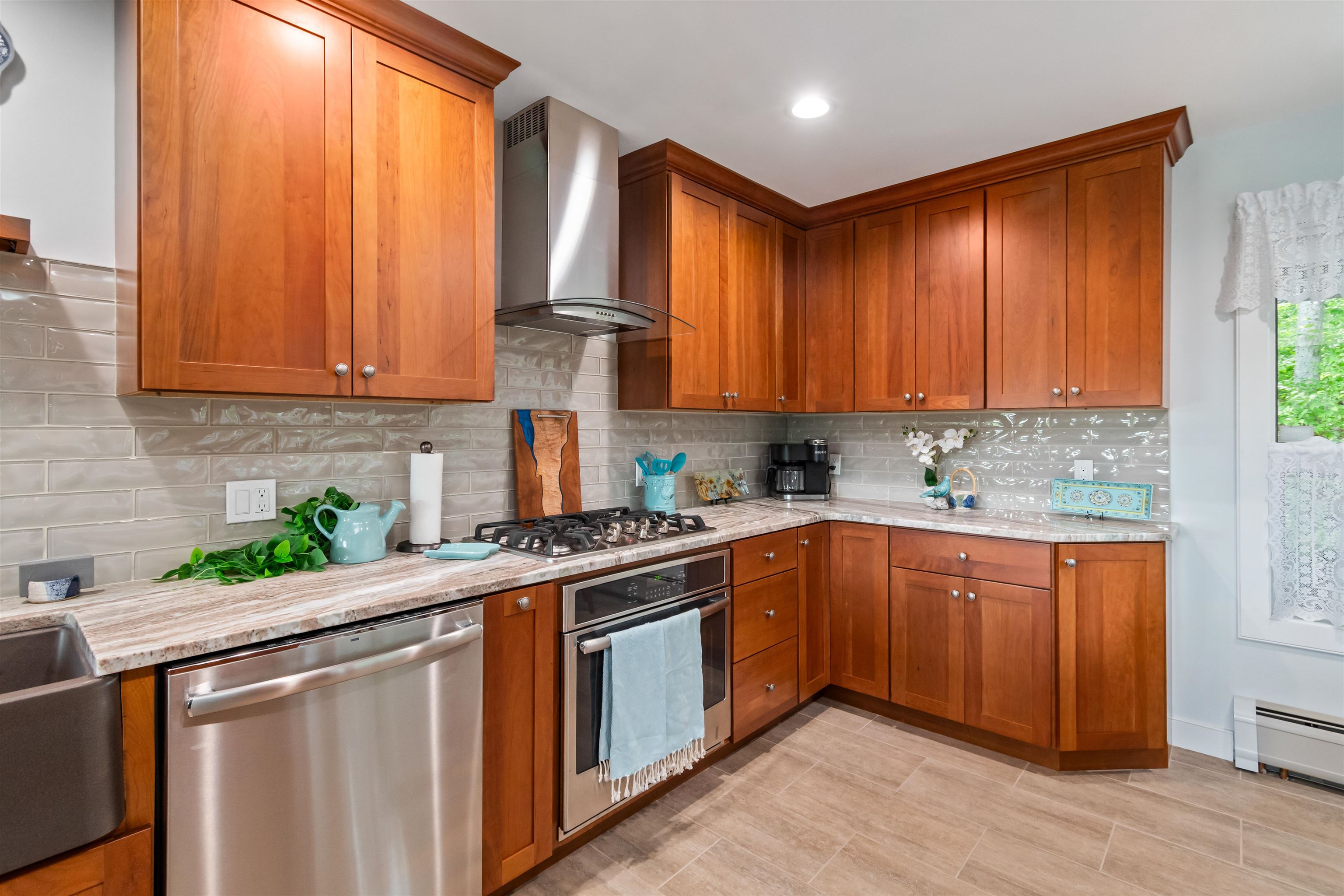 1209 Brook Road, Unit 16 Stowe, VT 05672 - Photo 11 of 59