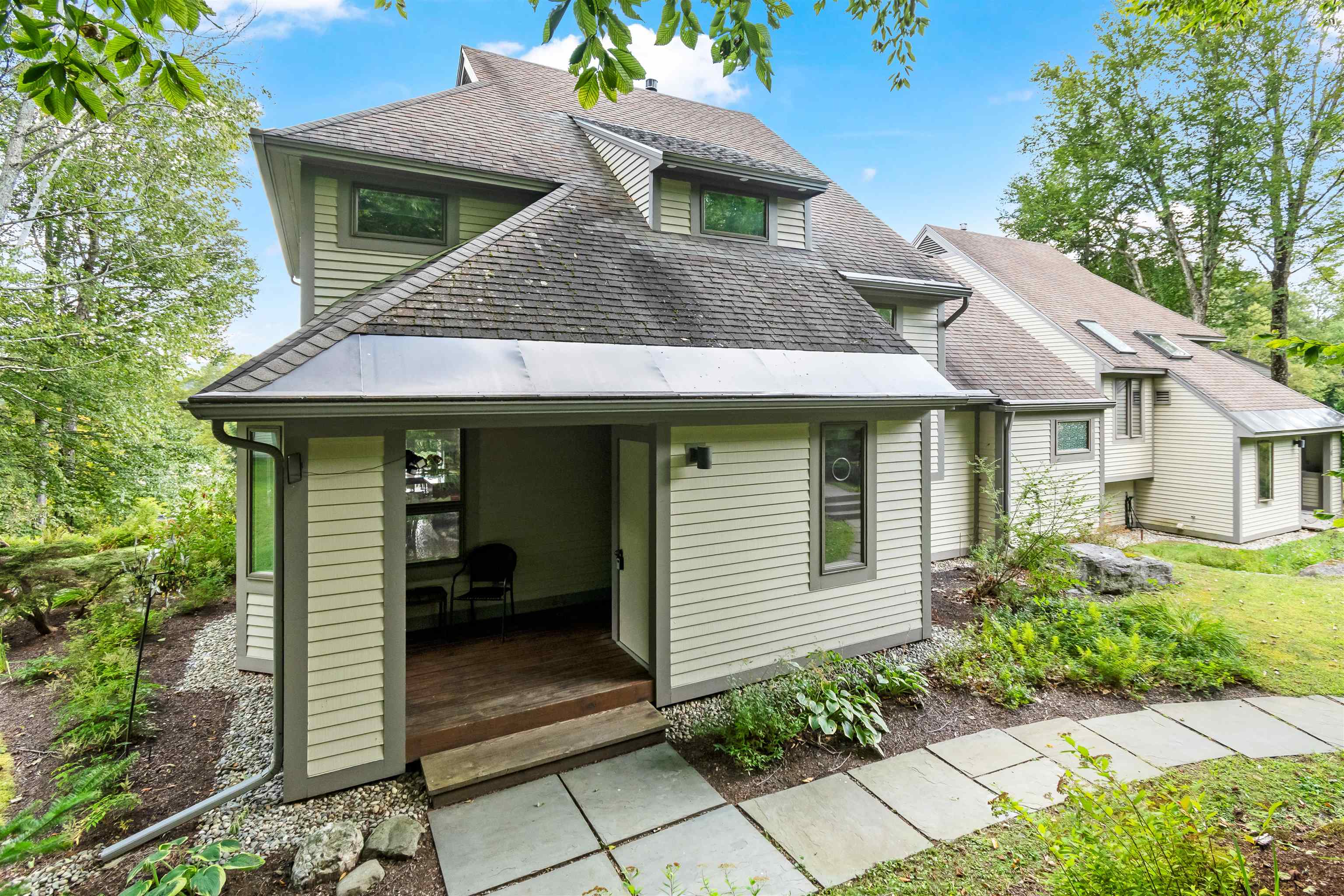 1209 Brook Road, Unit 16 Stowe, VT 05672 - Photo 4 of 59