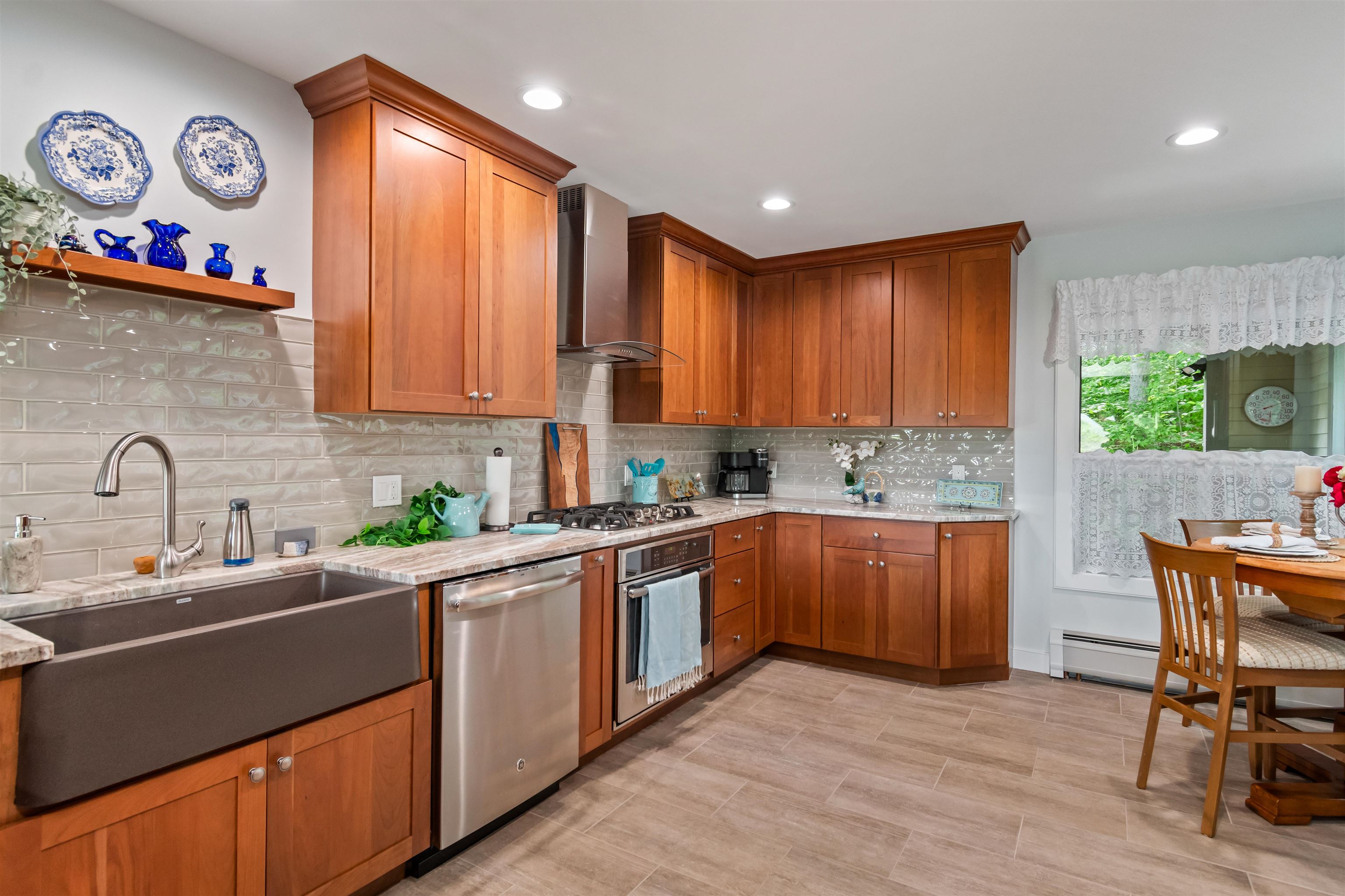 1209 Brook Road, Unit 16 Stowe, VT 05672 - Photo 10 of 59