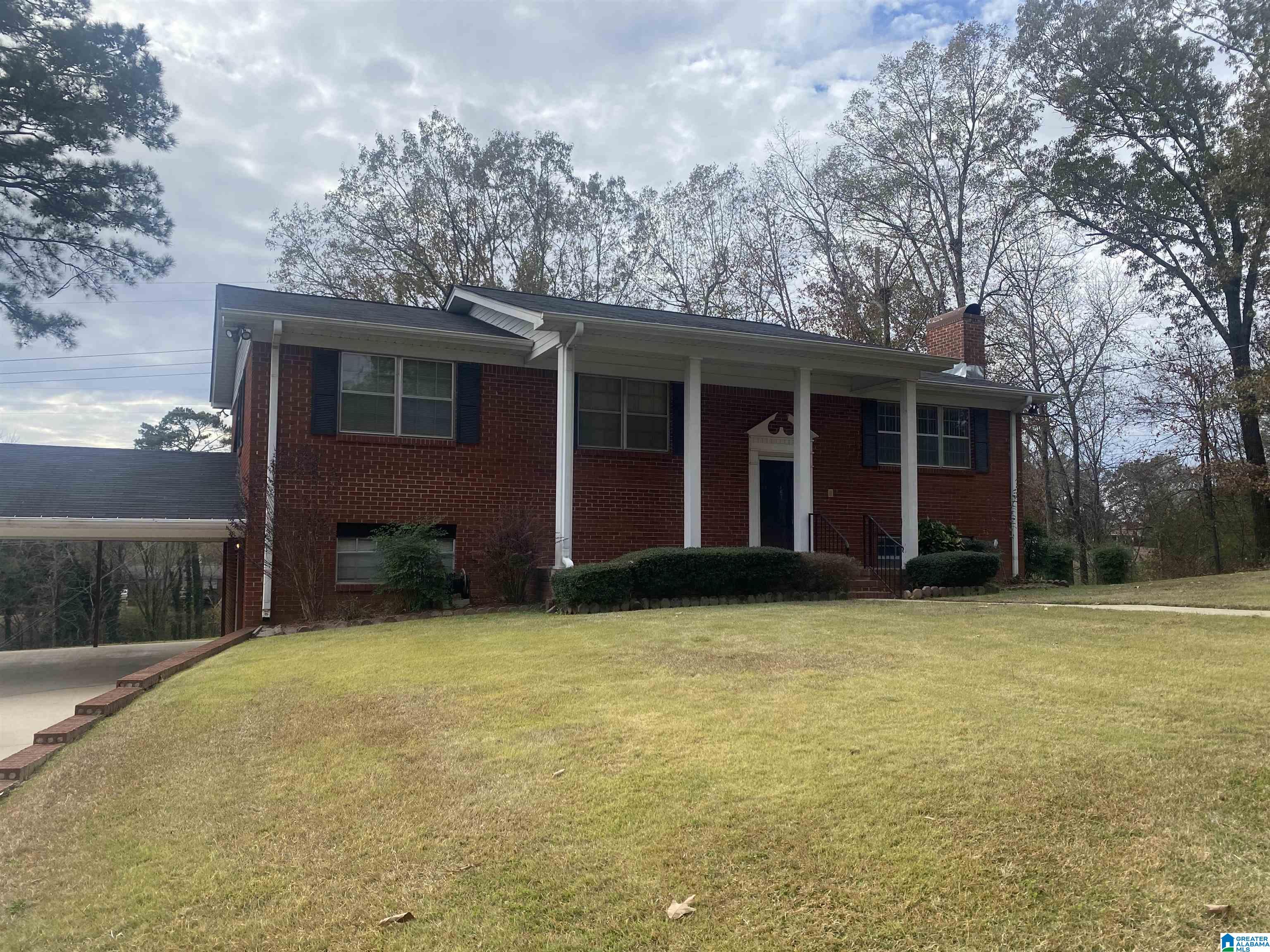 2308 Ridgewood Road Fultondale, AL 35068 - Photo 3 of 38