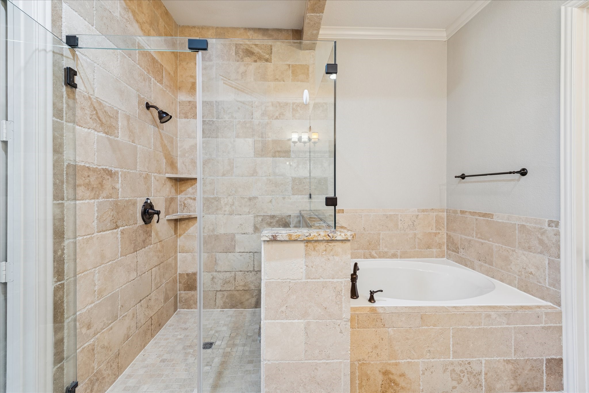 43 Herons Flight Place Spring, TX 77389 - Photo 5 of 10 a bathroom with a bathtub and shower
