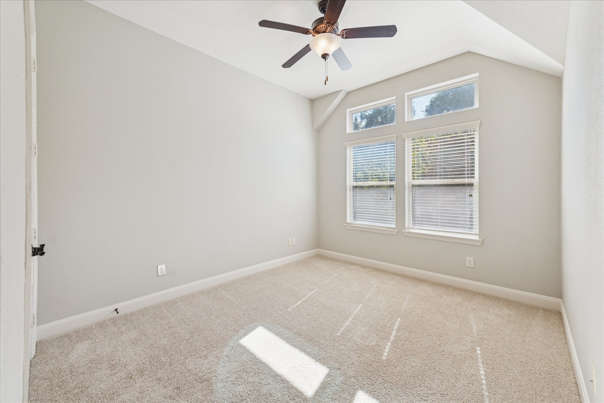 43 Herons Flight Place Spring, TX 77389 - Photo 9 of 10 a view of an empty room with a window