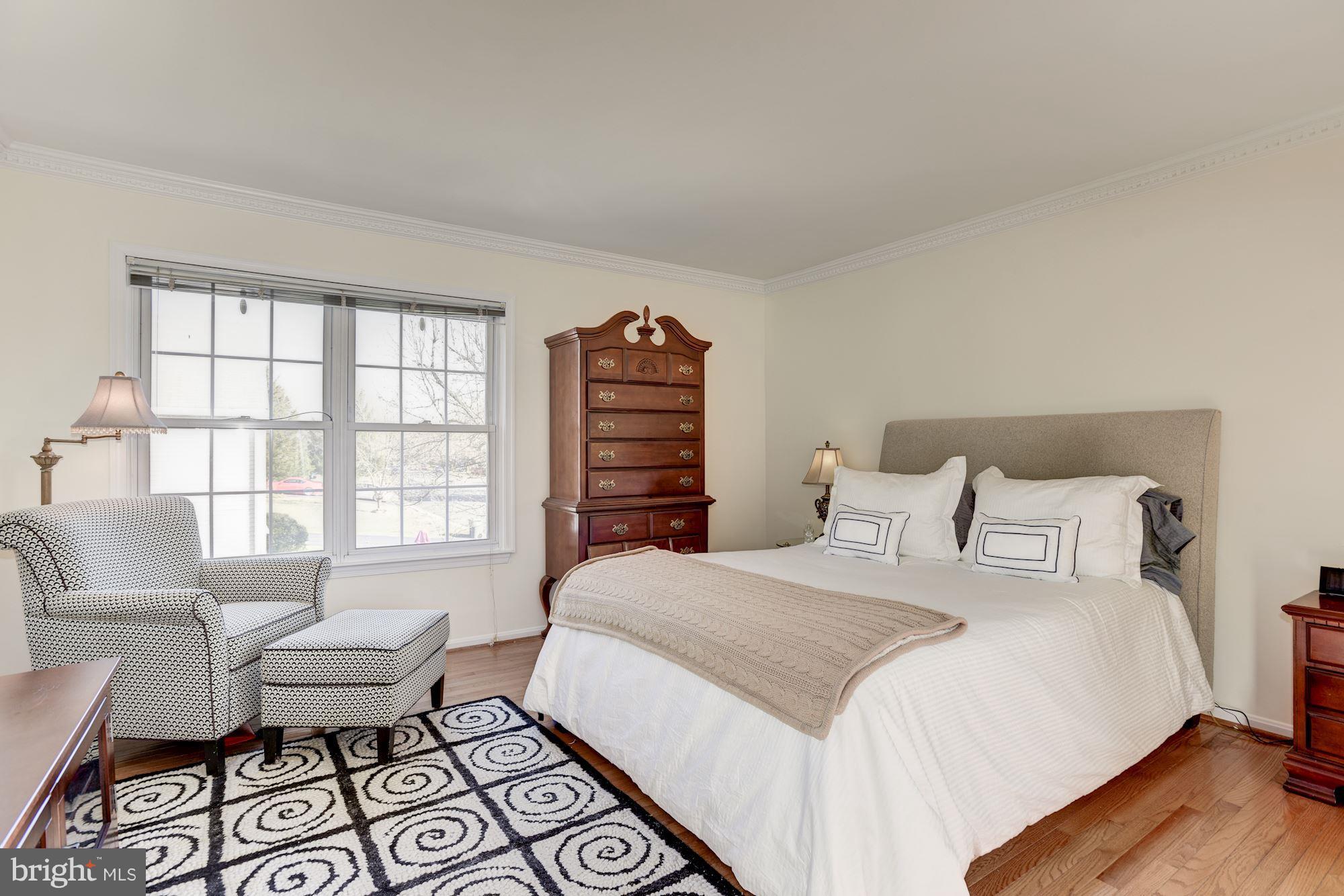 300 Silver Ridge Drive Sterling, VA 20164 - Photo 23 of 31 Gallery Image 23