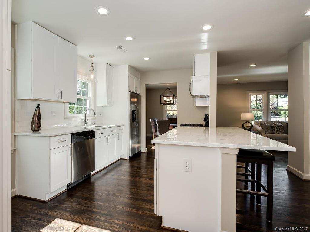 3817 Flowerfield Road, Unit 7 Charlotte, NC 28210 - Photo 6 of 24 Gallery Image 6