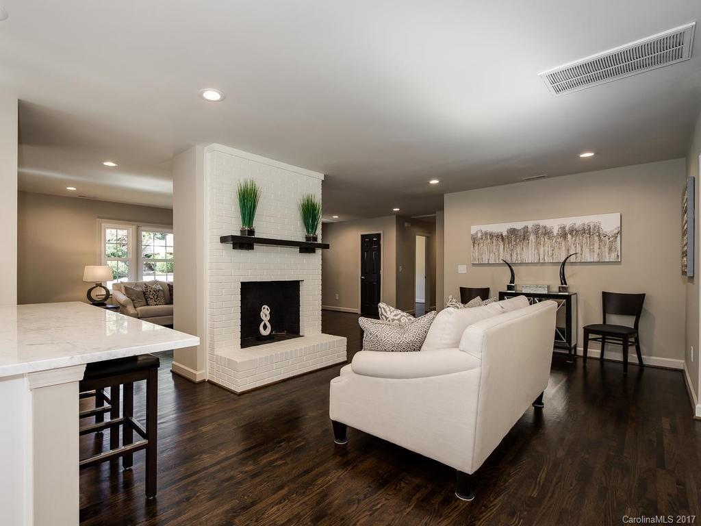 3817 Flowerfield Road, Unit 7 Charlotte, NC 28210 - Photo 7 of 24 Gallery Image 7