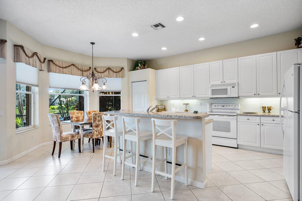 11162 Polynesian Way Boynton Beach, FL 33437 - Photo 16 of 41 005-11162PolynesianWay-BoyntonBeach-FL-3