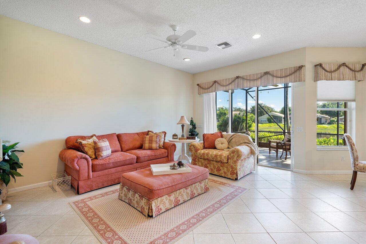 11162 Polynesian Way Boynton Beach, FL 33437 - Photo 20 of 41 009-11162PolynesianWay-BoyntonBeach-FL-3