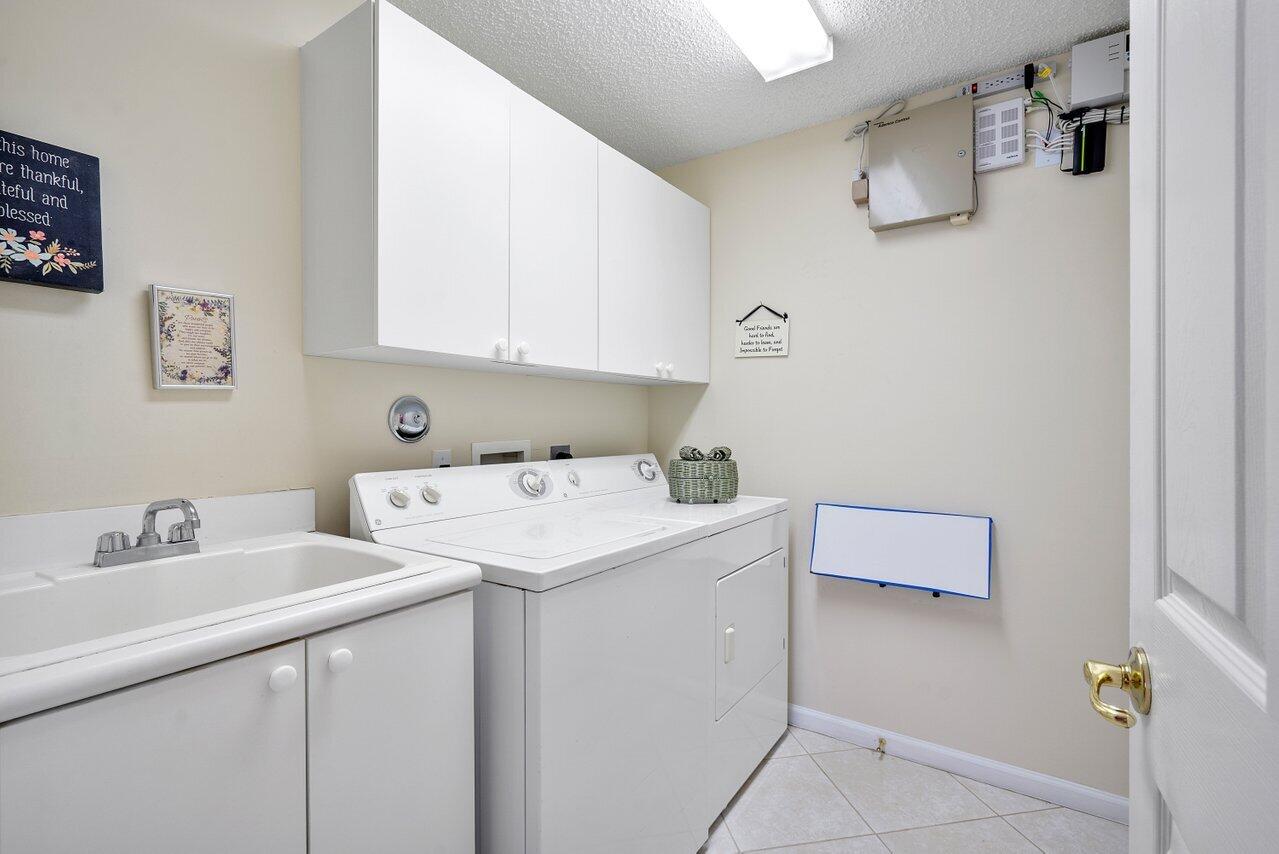 11162 Polynesian Way Boynton Beach, FL 33437 - Photo 35 of 41 018-11162PolynesianWay-BoyntonBeach-FL-3