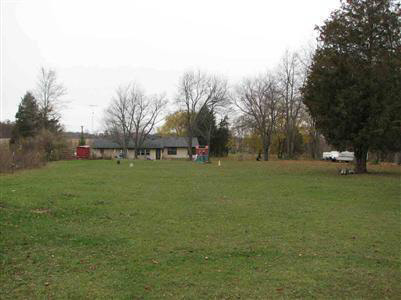 9380 Runyan Lake Road Fenton, MI 48430 - Photo 5 of 9 20215671-4.JPG