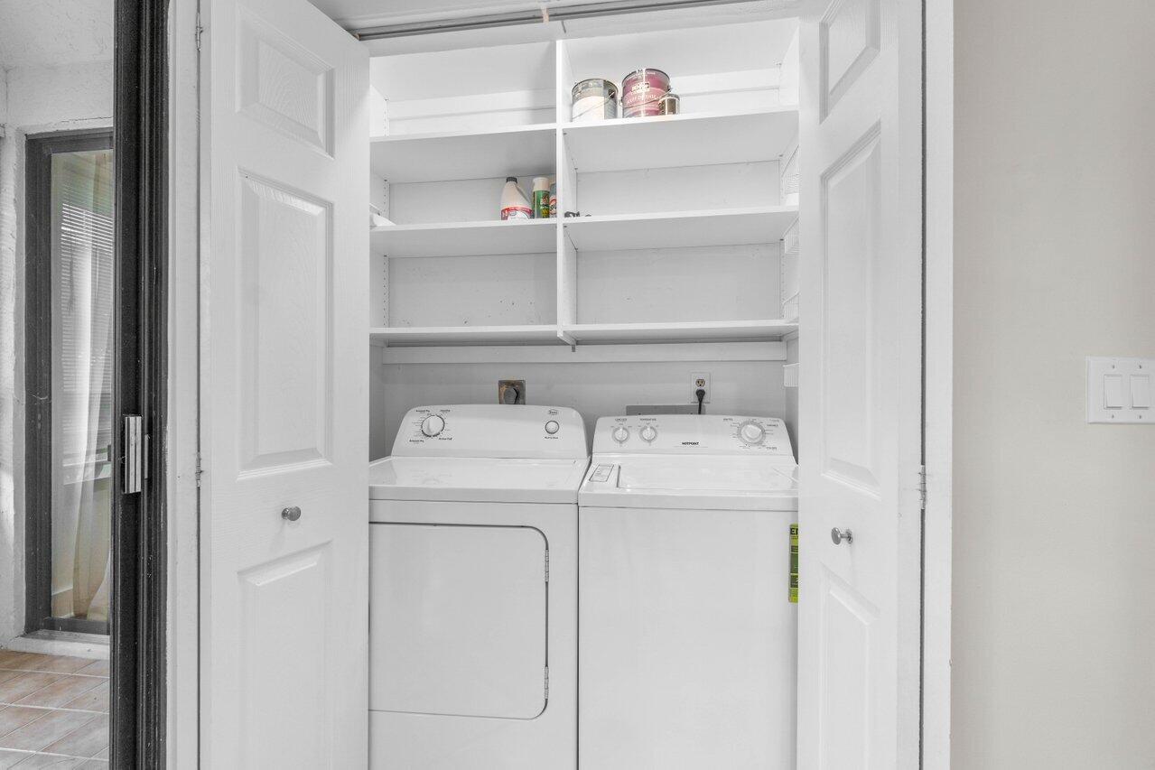 7460 La Paz Boulevard, Unit 305 Boca Raton, FL 33433 - Photo 18 of 36 In-Unit Washer/Dryer