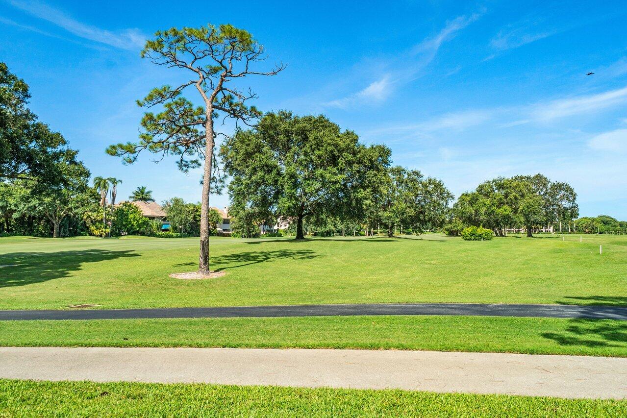 7460 La Paz Boulevard, Unit 305 Boca Raton, FL 33433 - Photo 32 of 36 036-7460LaPazBoulevard-BocaRaton-FL-3343