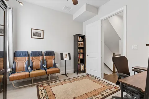 $659,900 | 625 Dalton Lane, Irving, TX 75039
