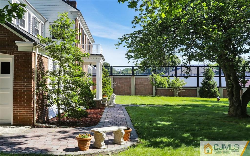 1 Crest Road New Brunswick, NJ 08901 - Photo 23 of 23 Gallery Image 23