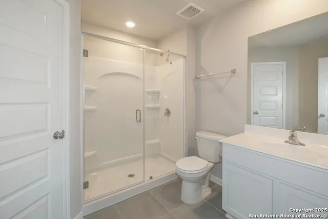 $2,300 | 9321 Bronze Canyon, Atascosa, TX 78002