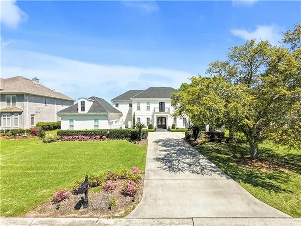 $795,000 | 113 English Turn Drive, New Orleans, LA 70131