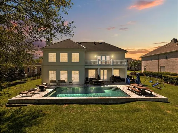 $795,000 | 113 English Turn Drive, New Orleans, LA 70131