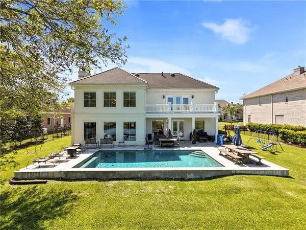 $795,000 | 113 English Turn Drive, New Orleans, LA 70131