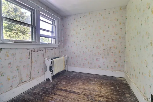 $120,000 | 323 Stafford Avenue North, Marshall, NY 13480