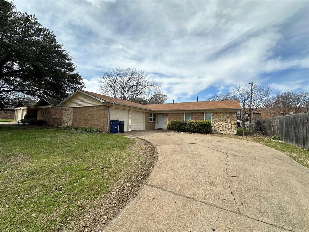 309 Southwest Murphy Road Burleson, TX 76028 - Photo 1 of 14