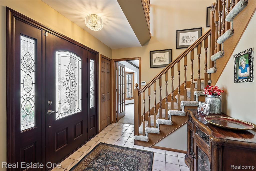 1276 Pembroke Drive Rochester Hills, MI 48307 - Photo 11 of 49