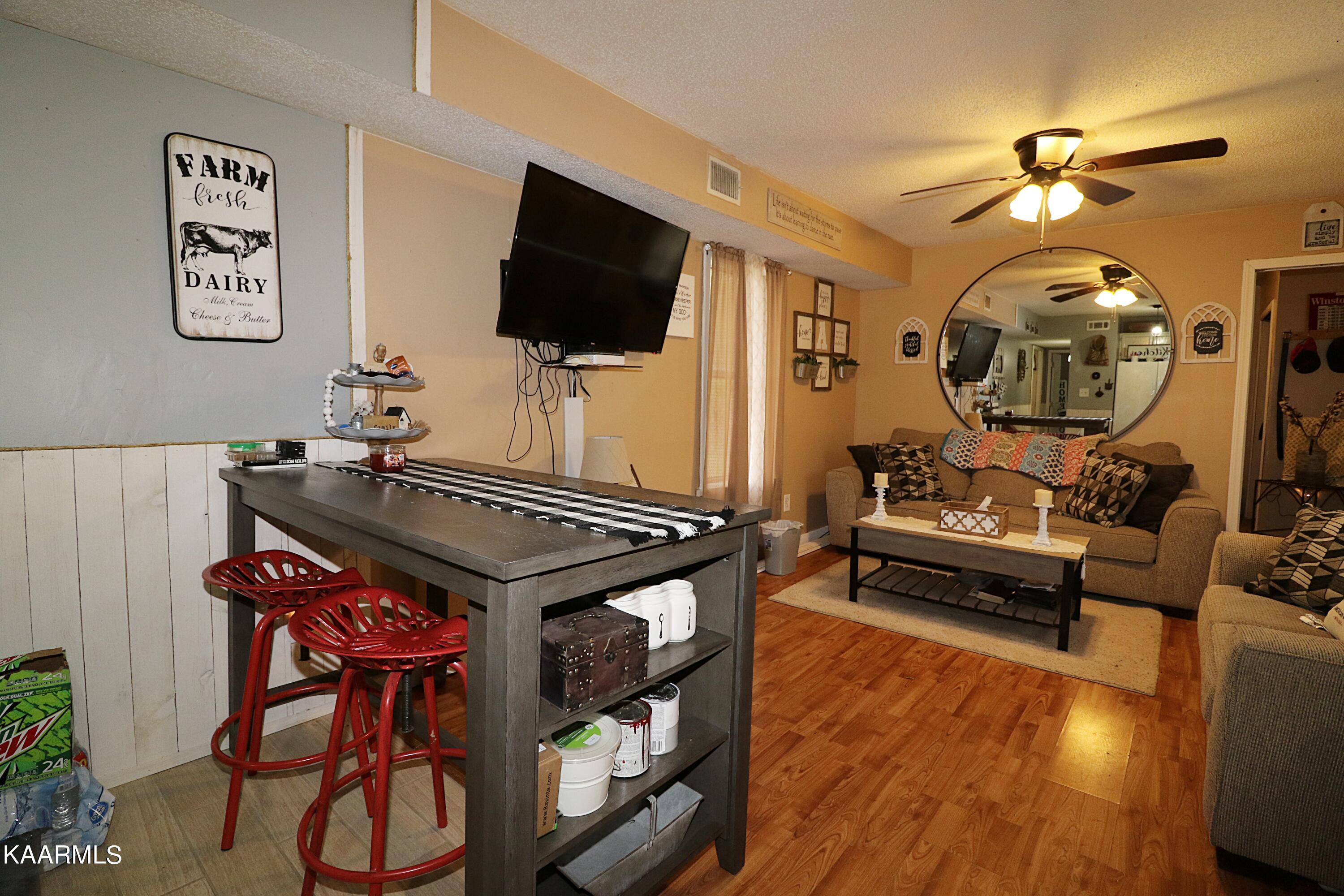 241 Bird Holler Road Oneida, TN 37841 - Photo 14 of 32 094A8023