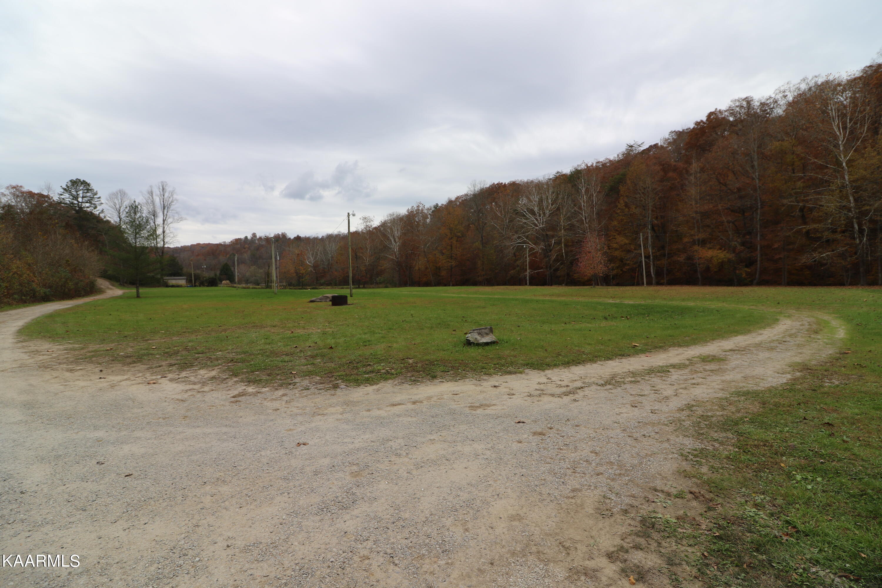 241 Bird Holler Road Oneida, TN 37841 - Photo 24 of 32 094A8008