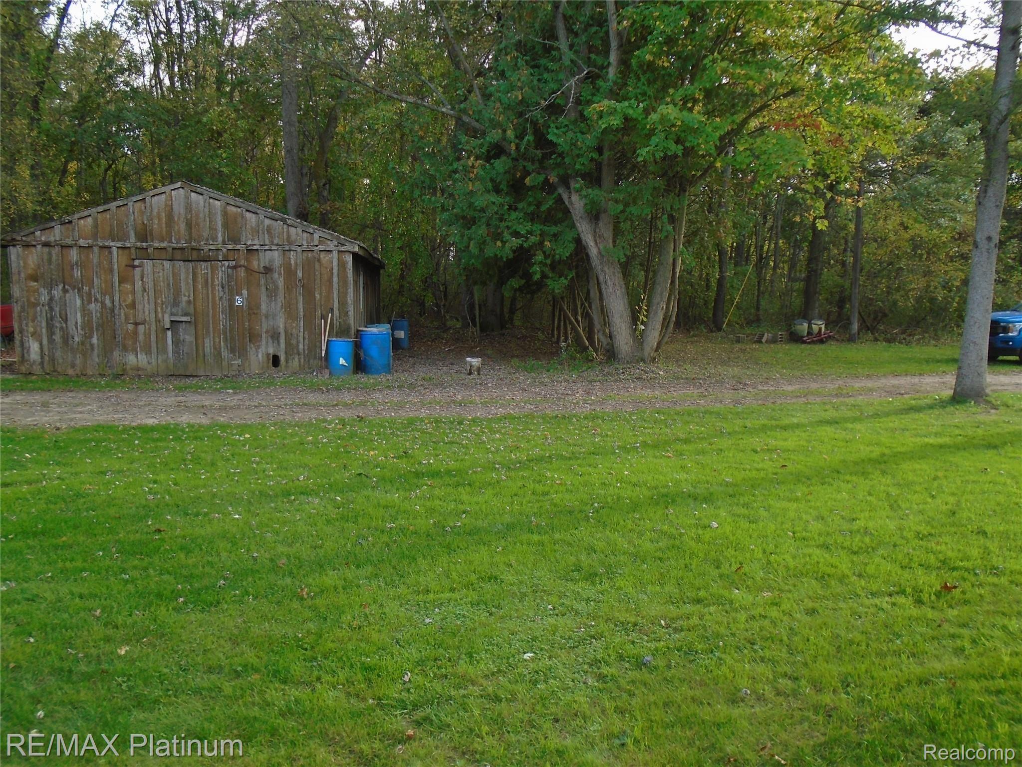 5990 Fish Lake Road Holly, MI 48442 - Photo 8 of 44 DSC04247.JPG