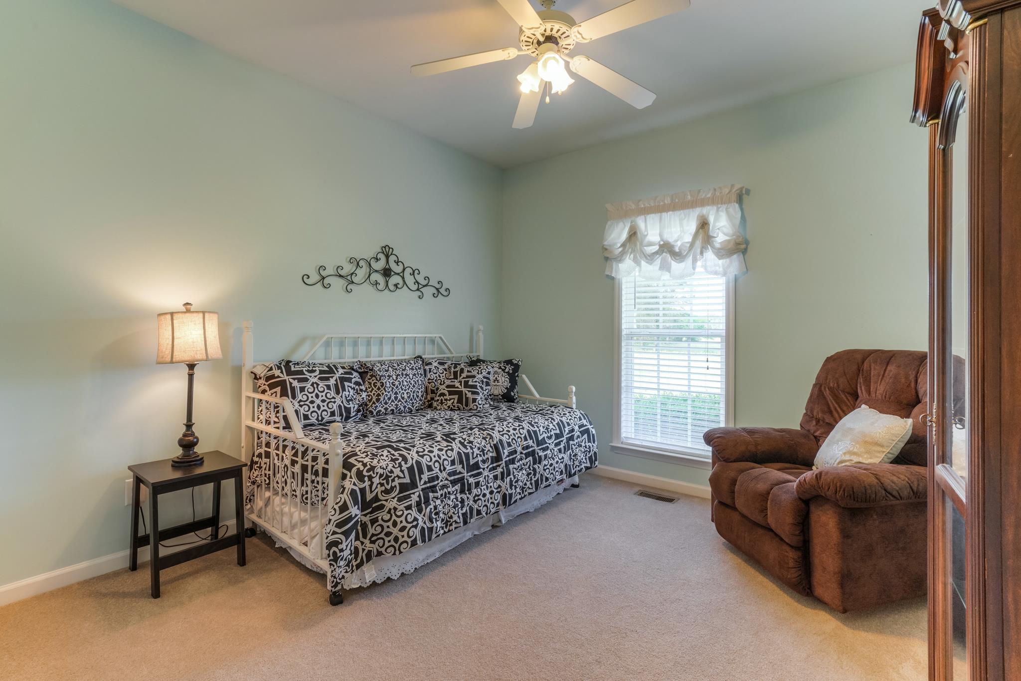 4706 Sharpsville Road Murfreesboro, TN 37130 - Photo 10 of 27 Gallery Image 10