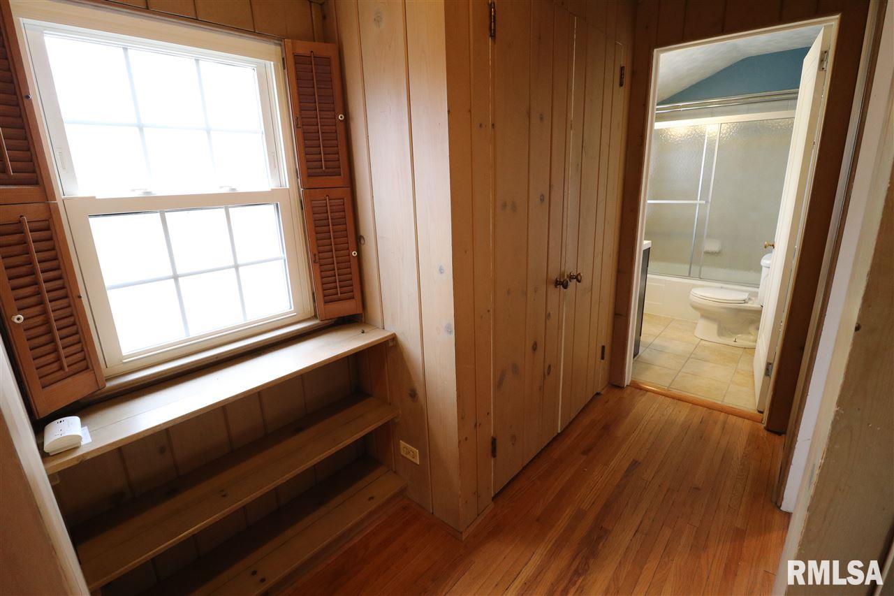 214 East High Point Road Peoria, IL 61614 - Photo 10 of 18 Gallery Image 10