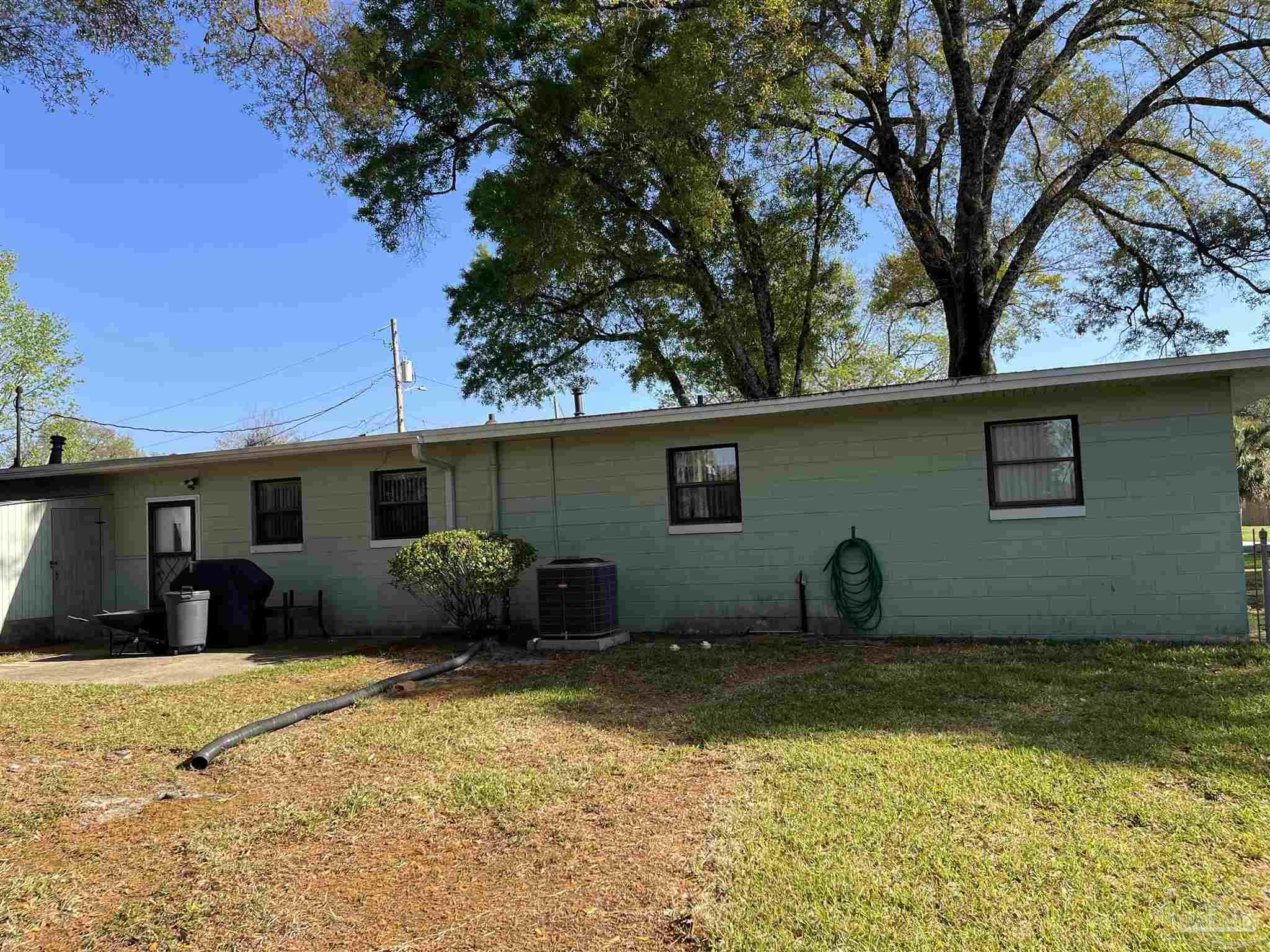 112 Benton Road Pensacola, FL 32506 - Photo 22 of 24
