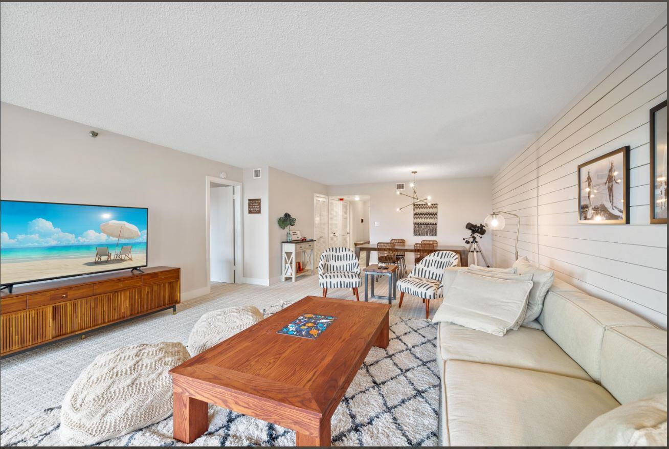 500 Ocean Trail Way, Unit 506 Jupiter, FL 33477 - Photo 11 of 29 Living