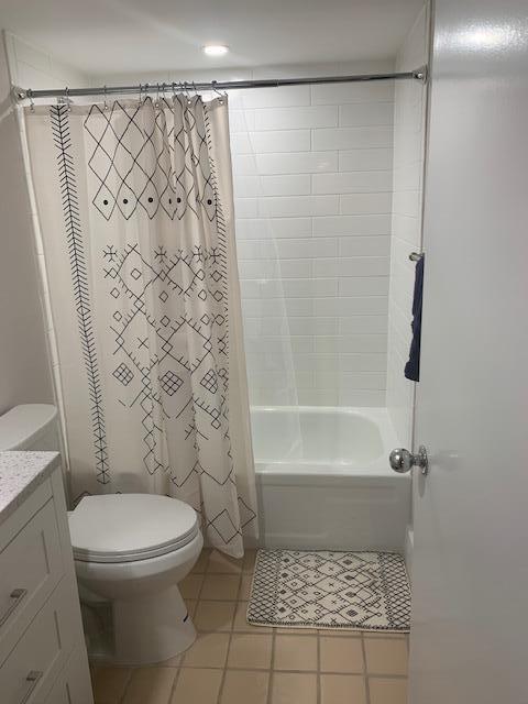 500 Ocean Trail Way, Unit 506 Jupiter, FL 33477 - Photo 21 of 28 a bathroom with a toilet and a shower