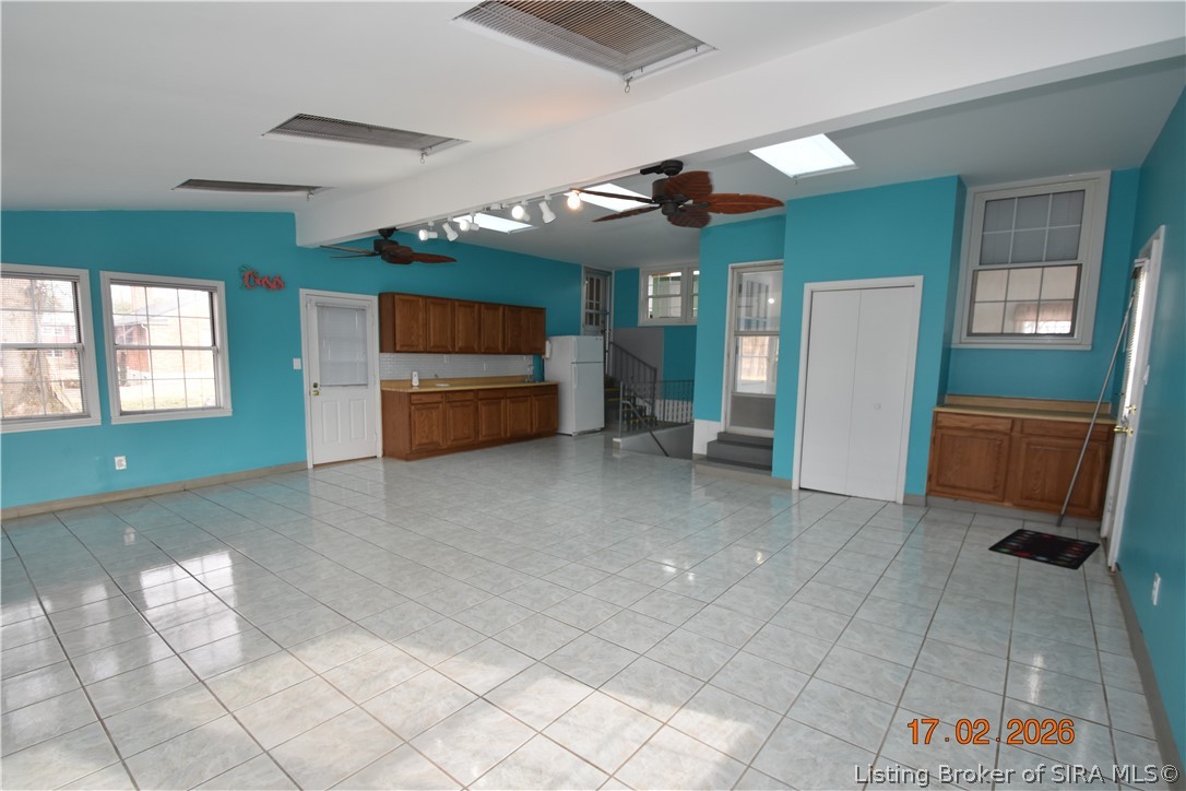 1905 Blackiston Mill Road Clarksville, IN 47129 - Photo 24 of 64 Sunroom.