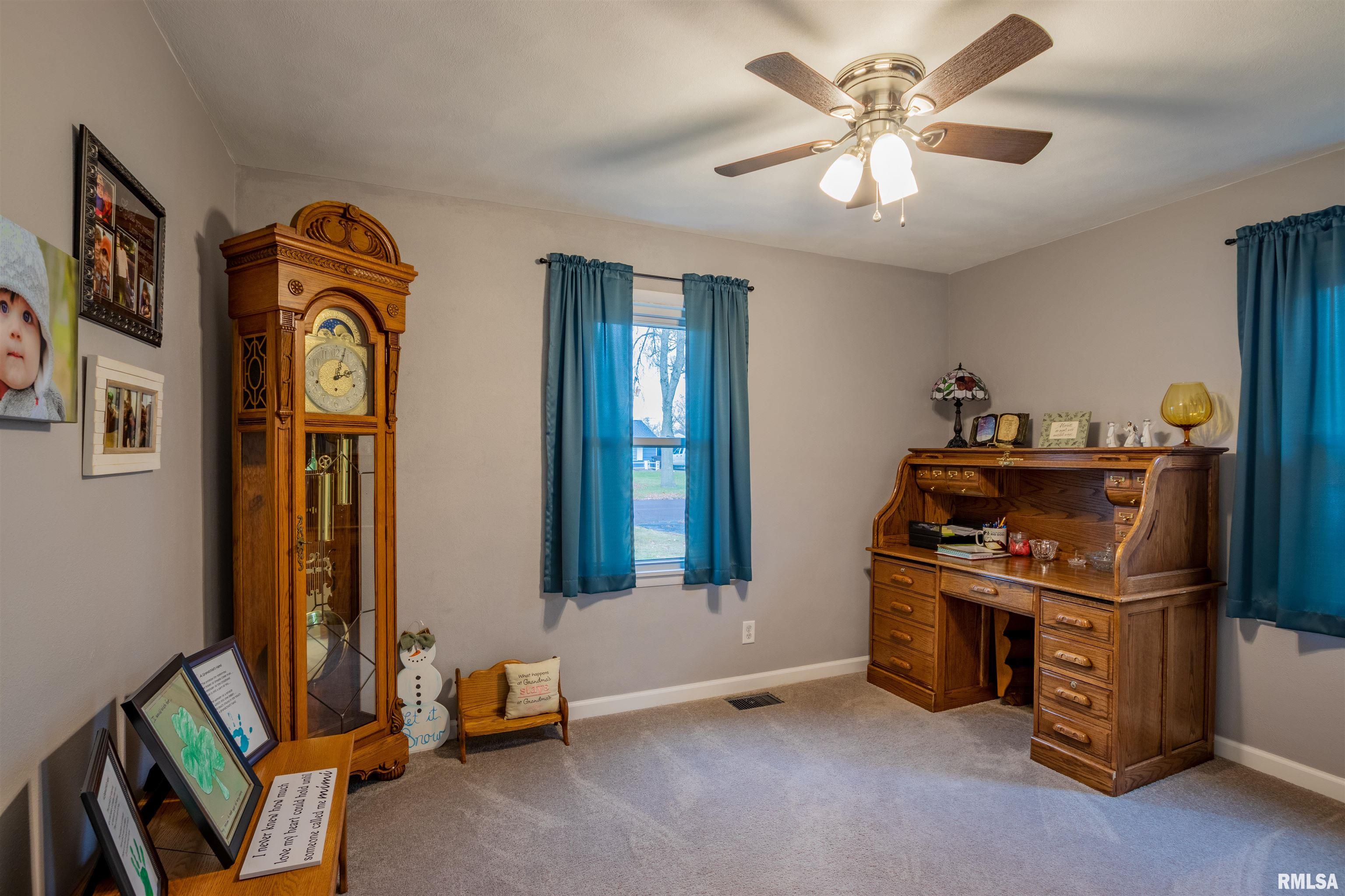 5214 North Ronald Road Peoria, IL 61614 - Photo 17 of 26 Gallery Image 17