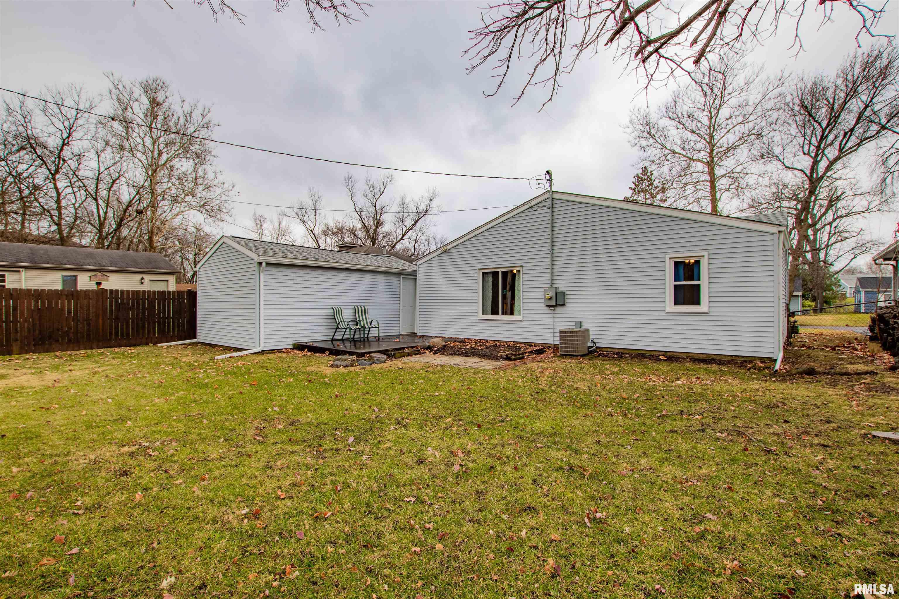 5214 North Ronald Road Peoria, IL 61614 - Photo 25 of 26 Gallery Image 25