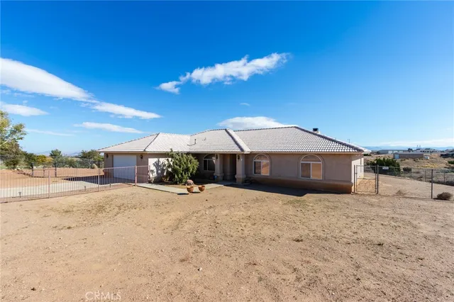 $636,986 | 8605 Cantel Court, Oak Hills, CA 92344