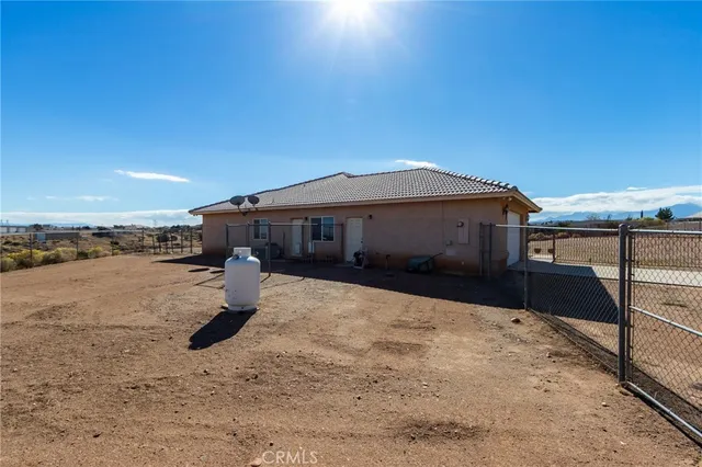 $636,986 | 8605 Cantel Court, Oak Hills, CA 92344