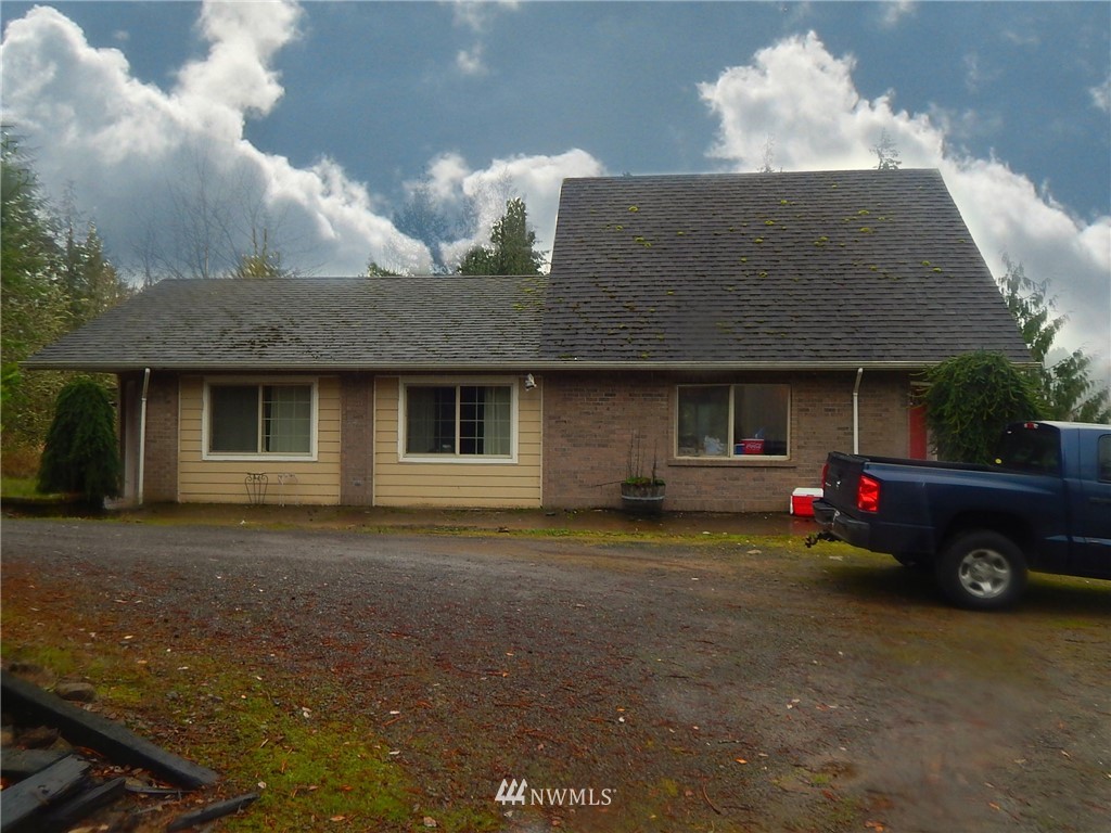 322 P G Sweet Road Kelso, WA 98626 - Photo 1 of 23