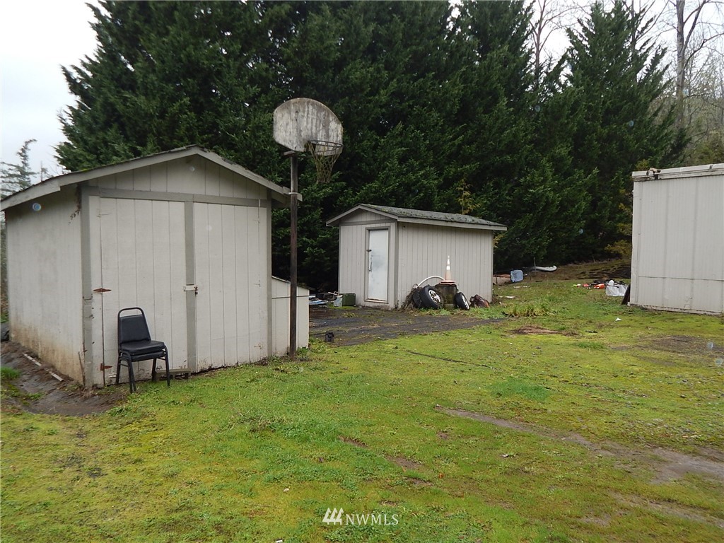 322 P G Sweet Road Kelso, WA 98626 - Photo 9 of 23