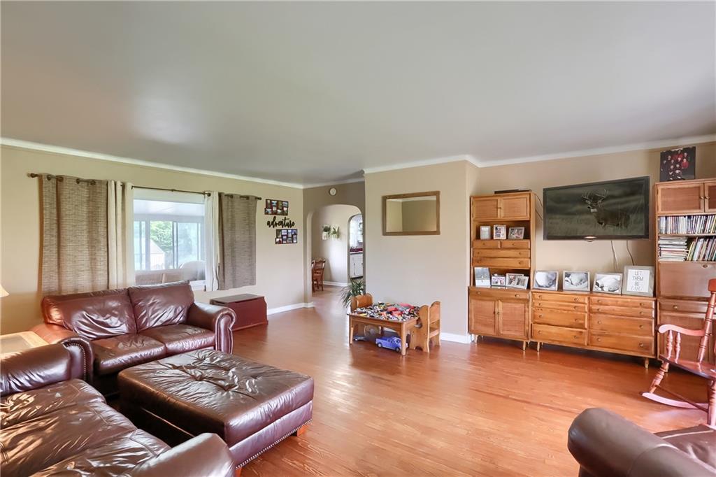 1131 Cleland Mill Road New Castle, PA 16102 - Photo 8 of 23 Gallery Image 8