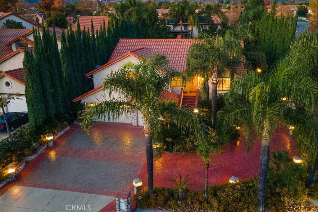 11030 Vicksburg Court Rancho Cucamonga, CA 91737 - Photo 3 of 53 a view of a yard