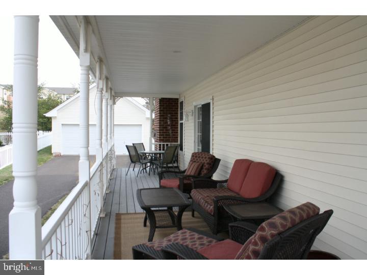 41 Valentine Road Ivyland, PA 18974 - Photo 19 of 25 Porch