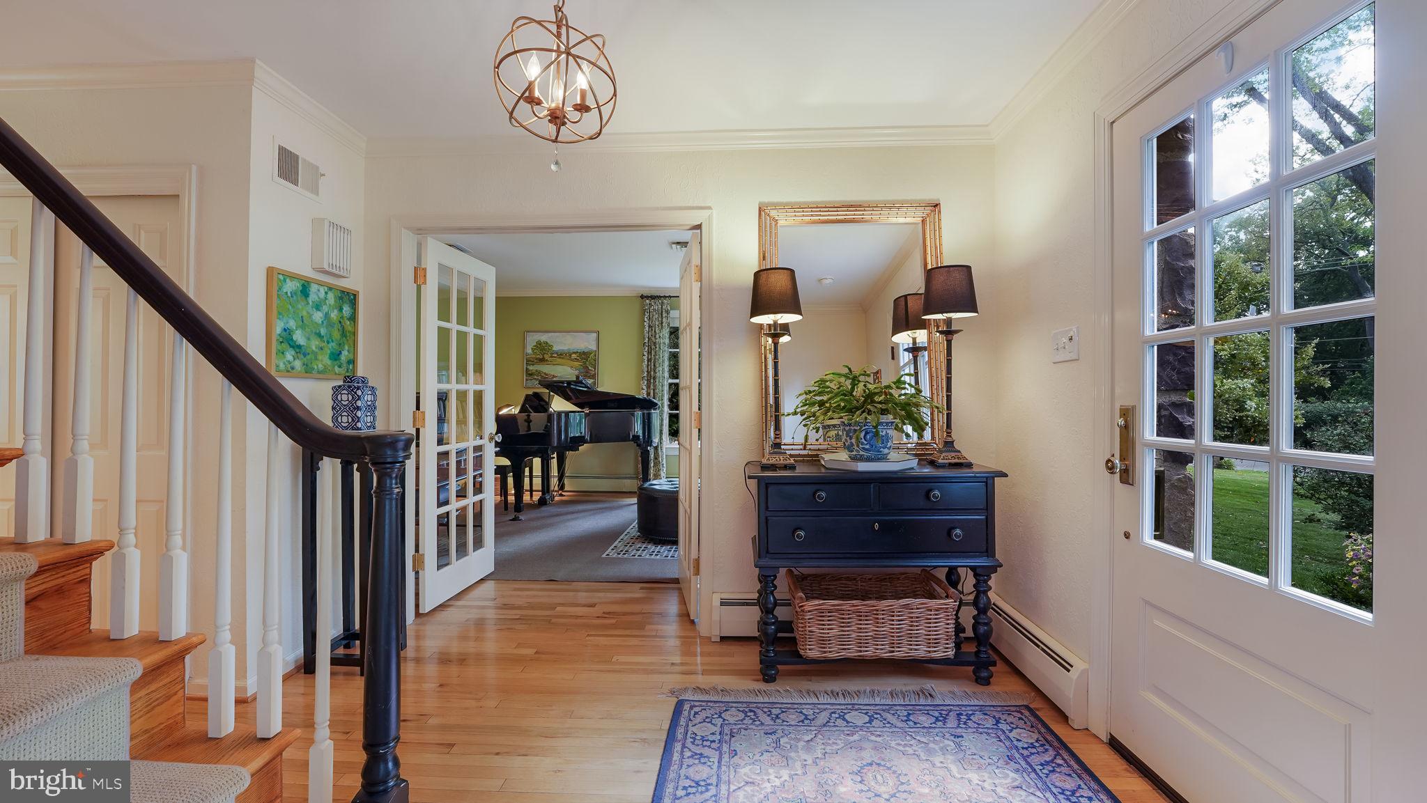 722 Spring Valley Road Doylestown, PA 18901 - Photo 8 of 45 Foyer