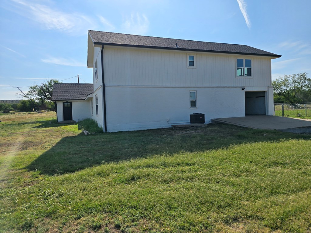 7777 West Rollin Acres Road San Angelo, TX 76901 - Photo 5 of 37 Photo 5